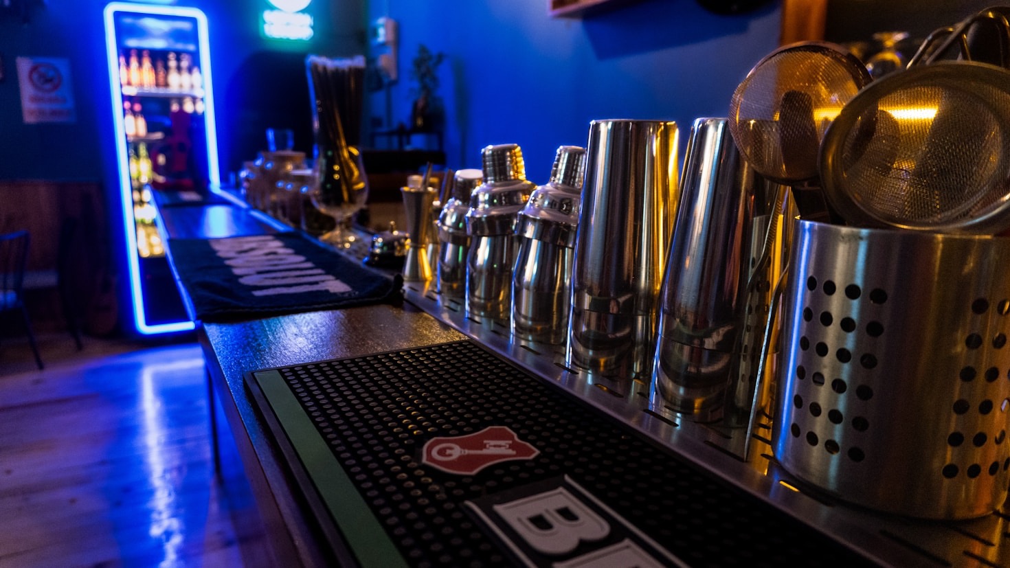 Como montar um bar completo em casa